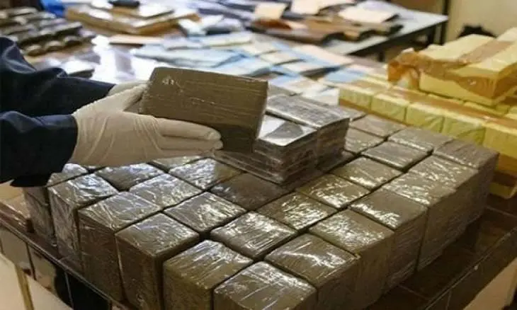 تمارة..إحباط تهريب أربعة أطنان و321 كيلوغراما من مخدر الشيرا