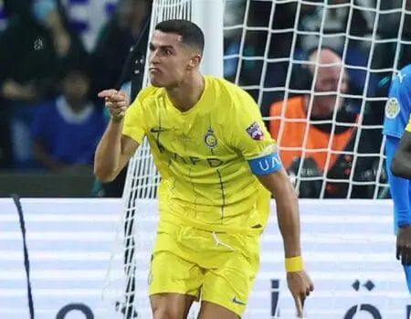 رونالدو اللاعب الأعلى أجراً بالعالم