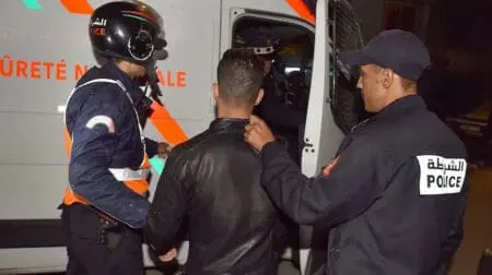 الأمن يطلق النار بالدار البيضاء لفض مواجهات بين فصائل المشجعين