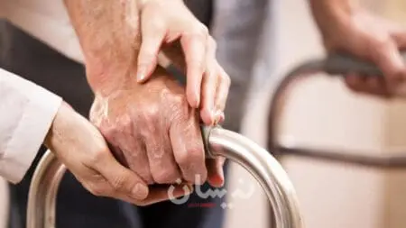 بعد سحبها من طرف حكومة اخنوش..التغطية الصحية للوالدين تعود للواجهة