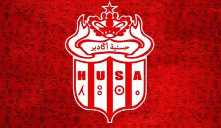 الحسنية يقدم أكبر هدية للرجاء في صراع اللقب مع الجيش