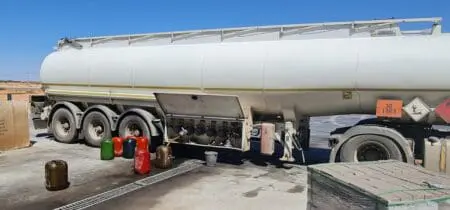 حجز 45 ألف لتر ..الجمارك تتعقب مهربي الوقود من الجرف الأصفر إلى مشارف مراكش