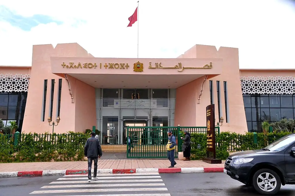 القضاء يعزل رئيس جماعة إجوكاك ويأمر بالتنفيذ العاجل