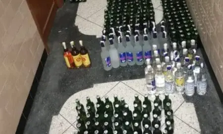 توقيف مهاجرين يروجون 134 قنينة خمر بمراكش