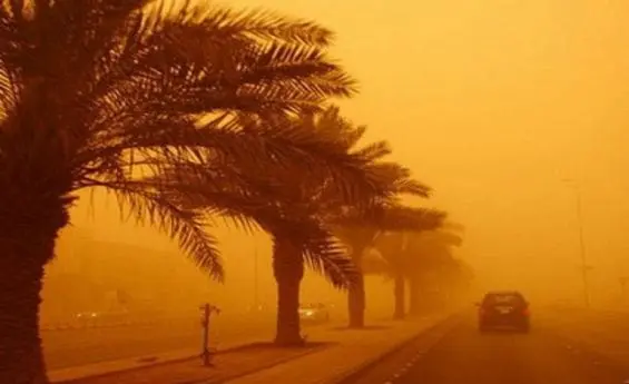 نشرة إنذارية .. رياح قوية مع تطاير للغبار من الجمعة إلى الأحد