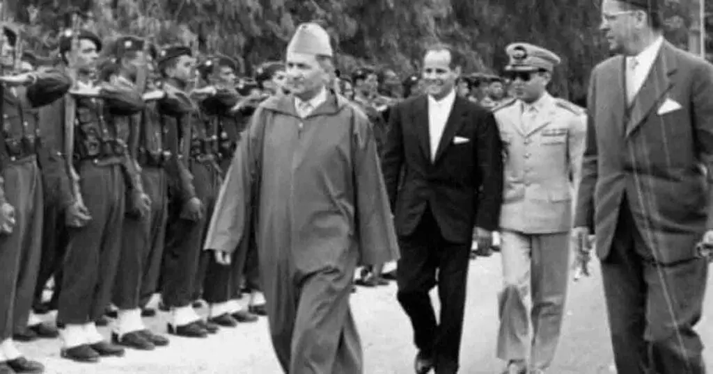 مذكرات آيت يدر.. الحلقة 6: محمد الخامس أعطى الأسبقية لبناء أجهزة الدولة