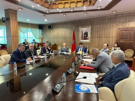 الميراوي يشهر ورقة العودة للدراسة مقابل حل إشكالات طلبة الطب