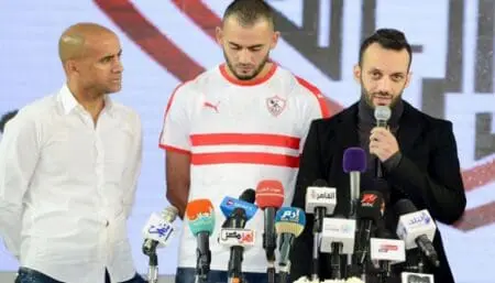 “الزمالك” يفاوض “خالد بوطيب” تفاديا للحرمان من “الانتدابات”