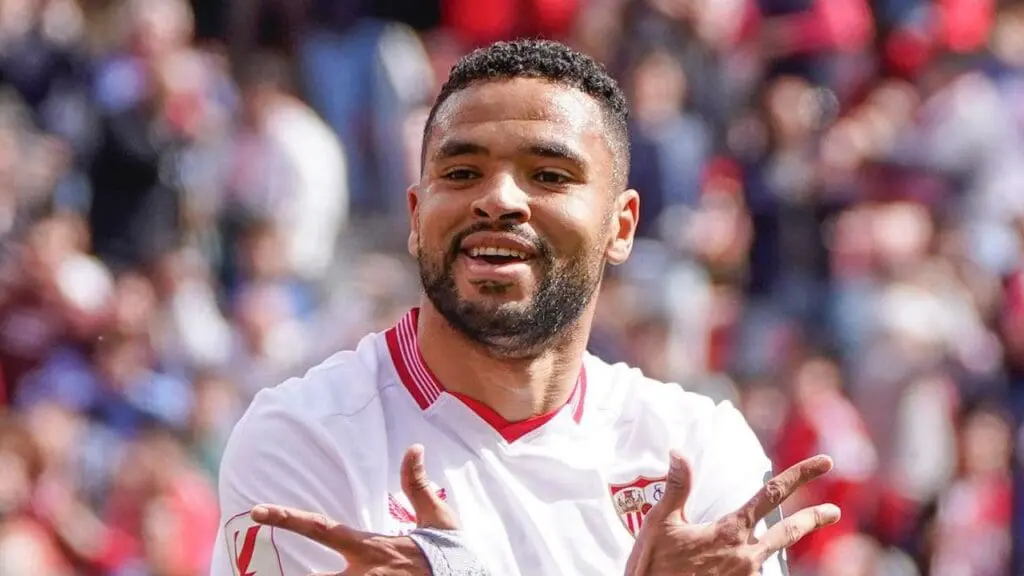 النصيري ينقذ اشبيلية من الهبوط بـ11 هدفا