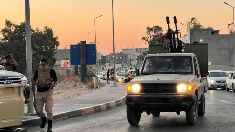 اشتباكات بين مجموعات مسلحة في العاصمة الليبية