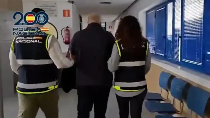 الأمن الأوروبي يطارد زعيما خطيرا لمافيا المخدرات يعتقد أنه فرًّ للمغرب