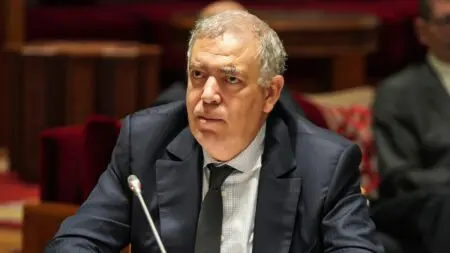 ولاة وعمال في القائمة السوداء..في انتظار الإفراج عن حركة واسعة