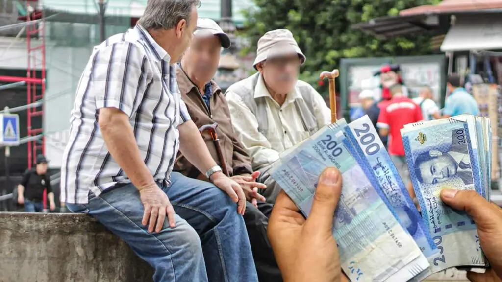 عشرات آلاف من المتقاعدين يعيشون ب1000 درهم شهريا في بيوت مؤجرة