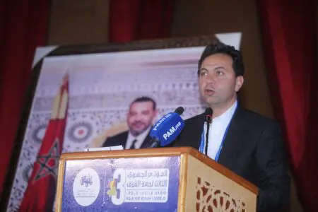 قضية “اسكوبار الصحراء” تهيمن على مؤتمر البام بالشرق. والغالي: “صمتنا قوة”