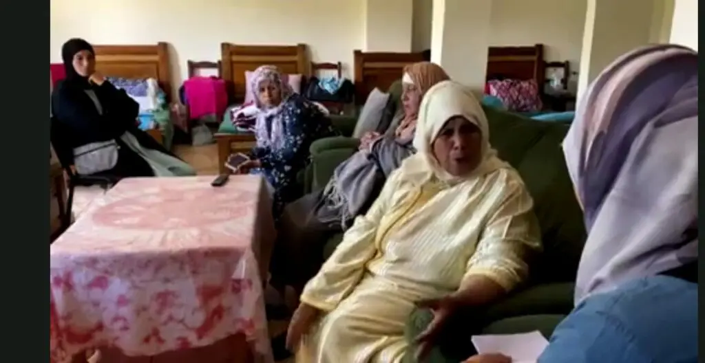 “جادية” قلب من ذهب.. فتحت منزلها بالرباط لاستضافة مريضات السرطان القادمات من مدن بعيدة للعلاج