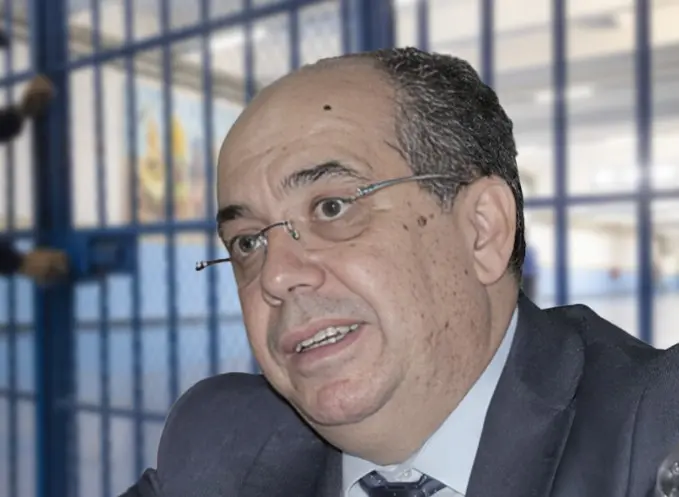 حزب الاستقلال يجمد عضوية نائب جماعة تطوان بسبب شبهات اختلاس