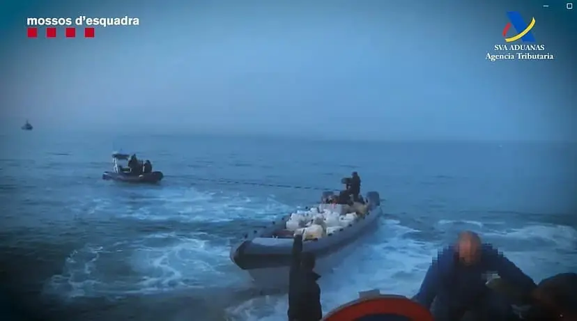 اعتقال 40 شخصا ضمن شبكة تنقل الحشيش من المغرب إلى كاتالونيا
