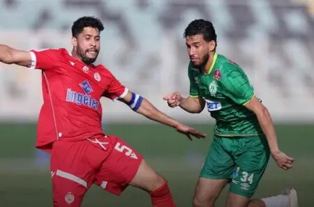 الرجاء يحقق فوزا مثيرا على الوداد ويزيح الجيش الملكي من الصدارة