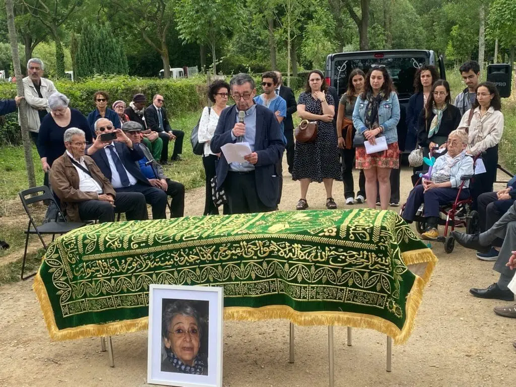 المرزوقي وقصائد درويش في وداع أرملة بنبركة في باريس