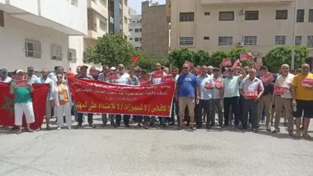 أرباب المقاهي يحتجون ضد غرامات الصندوق الوطني للضمان الاجتماعي
