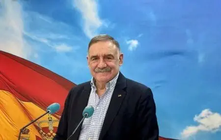 الحزب الشعبي الإسباني: المغرب لا يمثل تهديدًا عسكريًا لإسبانيا لكنه يتسبب في “أضرار” لسبتة ومليلية