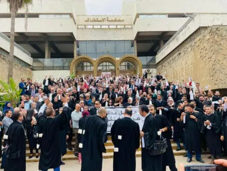 المحامون الشباب ينتفضون ضد قانون المسطرة المدنية
