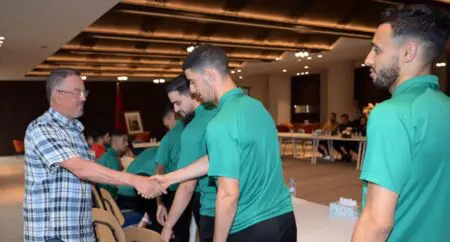 لقجع يحفز منتخب الفوتسال قبل السفر لأوزبكستان
