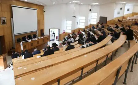 مصير غامض يلاحق 35 مؤسسة جامعية