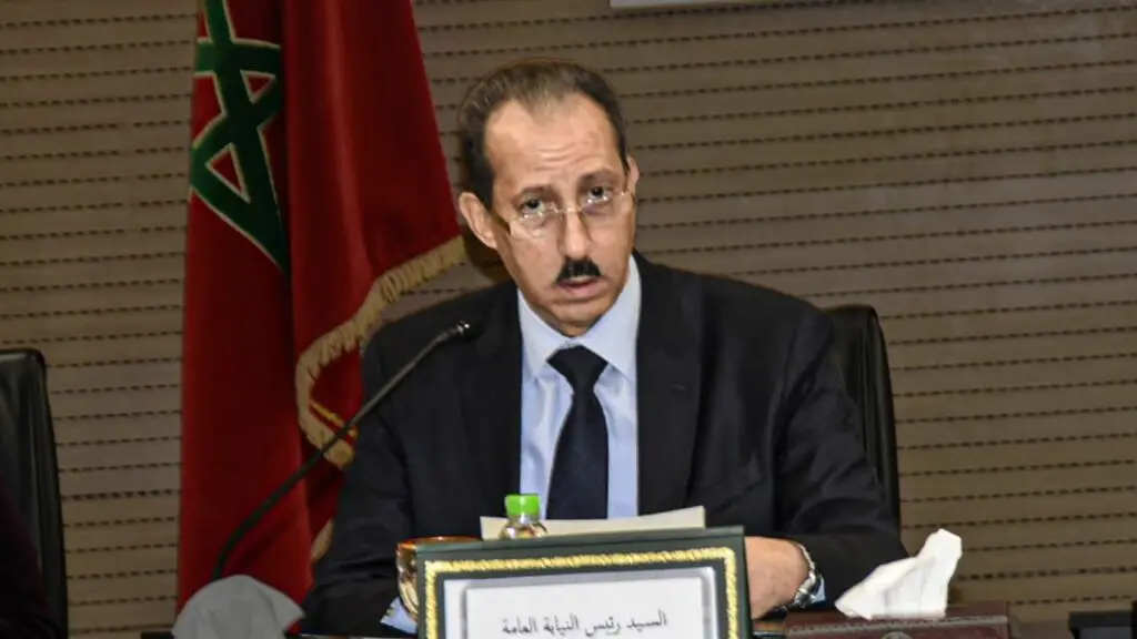 نقل الداكي لمصحة بتطوان بعد وعكة صحية مفاجئة بالشارع