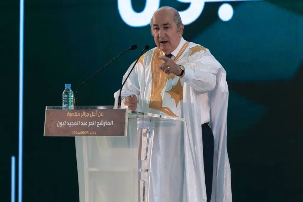 “جون أفريك” : الشعور المعادي للمغرب كان وقود الحملة الرئاسية لتبون