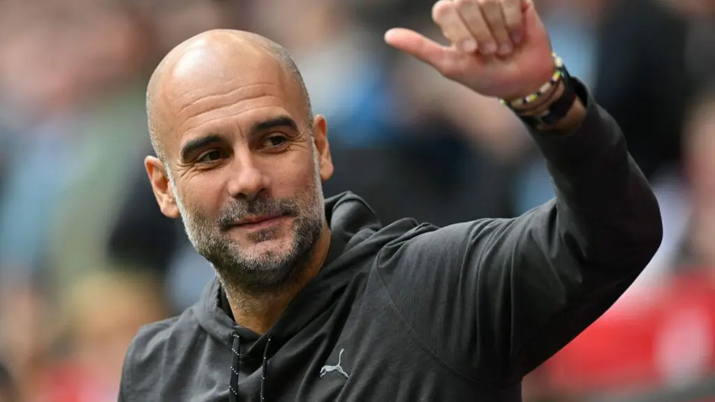 غوارديولا: “ليس عندي واتساب ولا أي وسيلة تواصل اجتماعي.. لدي هاتف للاتصالات والرسائل النصية فقط