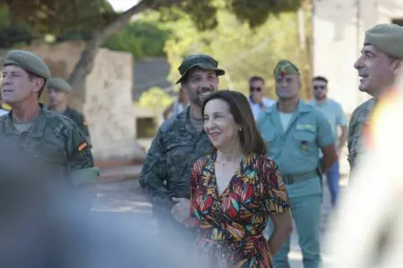 وزيرة الدفاع الإسبانية: تعاون المغرب في مكافحة الهجرة السرية “كامل ومطلق”