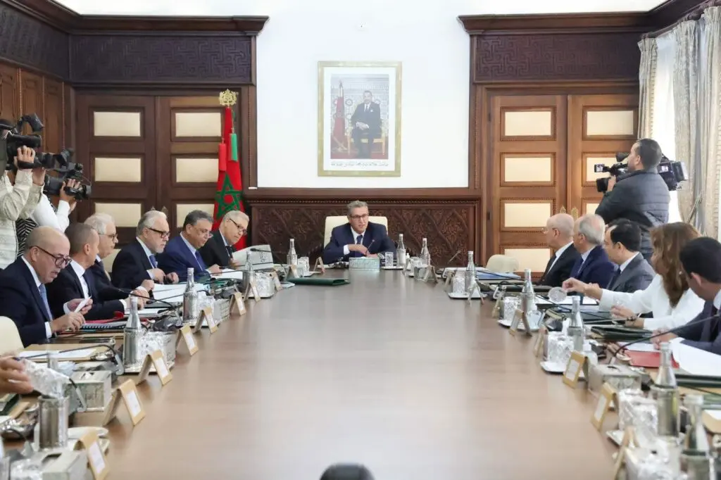 اضغط على الصورة لرؤيتها بالحجم الطبيعي