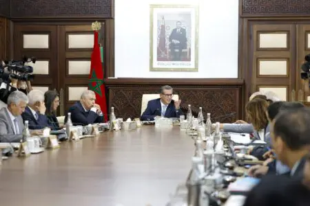 زلزال الحوز.. تعليمات ملكية بتمديد صرف إعانة 2500 درهم