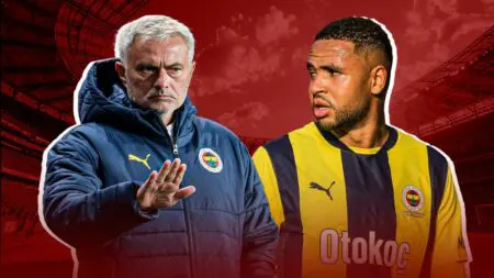 “مورينيو” يفكر في الاستغناء عن النصيري بسبب أدائه المتواضع
