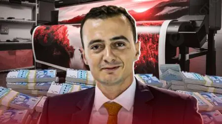 في عصر التحول الرقمي ..وكالة الاستثمارات تخصص 350 مليون للطباعة علي صديقي مدير عام الوكالة المغربية لتنمية الاستثمارات والصادرات (صورة مركبة )