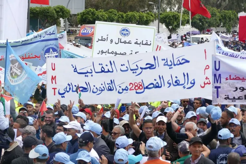 الحكومة ترفع مشروع “قانون الإضراب” للبرلمان وسط غضب نقابي