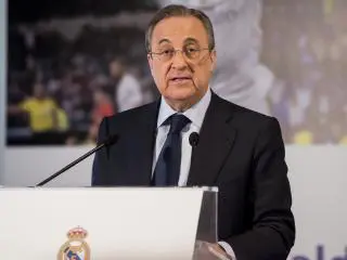 بيريز عن الكرة الذهبية: “لا يمكن لصحفيين من دول مغمورة أن يصوتوا مثلهم مثل الباقين”
