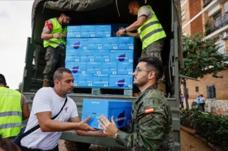 “دانا”.. وزيرة الدفاع الإسبانية تشتكي من سلطات فالنسيا التي عرقلت تدخل الجيش