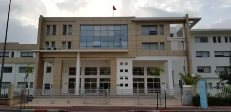 الأكاديمية الجهوية للرباط في مرمى الانتقادات بسبب صفقة “الحراسة”