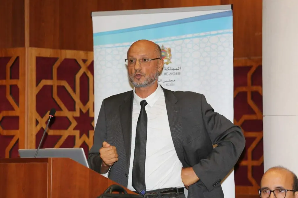 اليماني لنيشان: الحكومة مطالبة بتوضيح رسمي بعد مستجدات ملف “لاسامير”