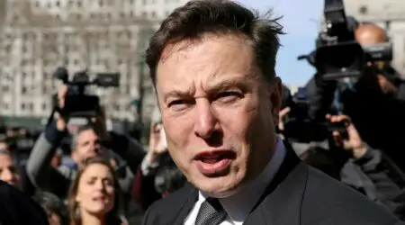 إيلون ماسك يحطم الأرقام القياسية بثروة غير مسبوقة في تاريخ البشرية
