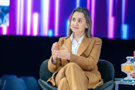 غيثة مزور تؤسس شركة جديدة بعد مغادرة الحكومة