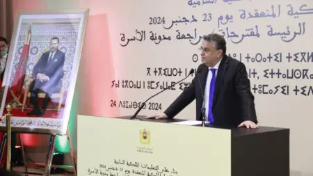 بعد خطأ بروتوكولي..وهبي يخاطب الداكي وعبد النبوي: “أنتم في قلبي وبيننا زواج كاثوليكي”
