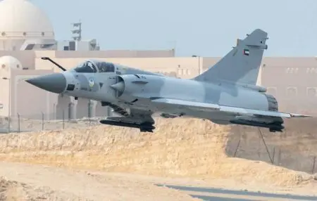 30 طائرة ميراج في طريقها من الإمارات إلى المغرب