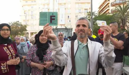 صحف سبتة: هل يسعى المغرب إلى وضع حد لظاهرة العمال العابرين للحدود؟