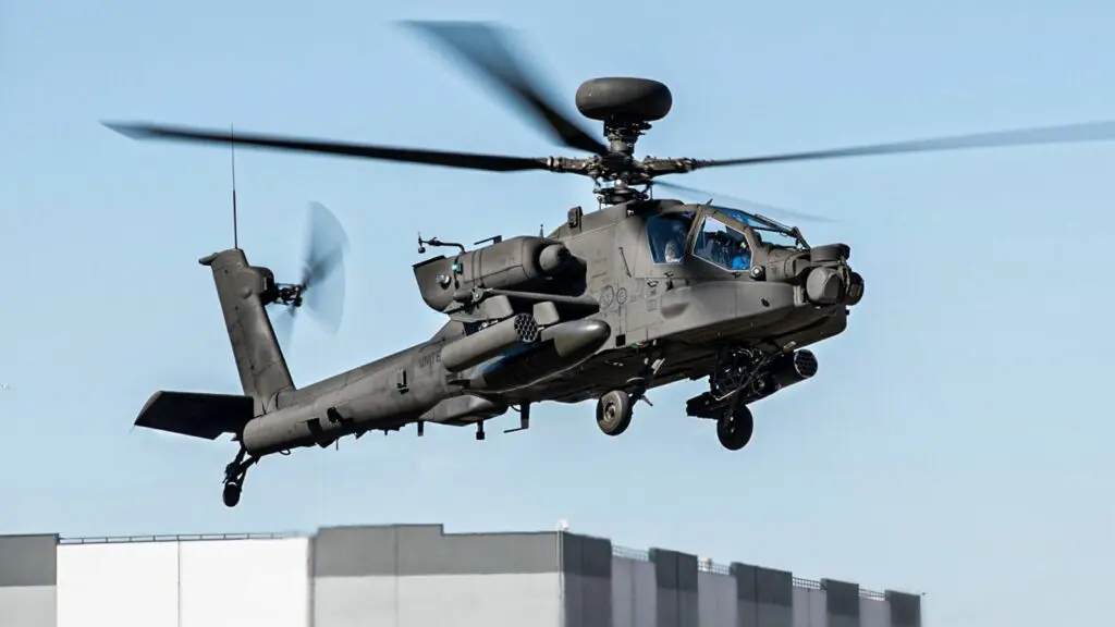 المغرب يستعد لتعزيز قدراته العسكرية بمروحيات AH-64E Apache المتطورة