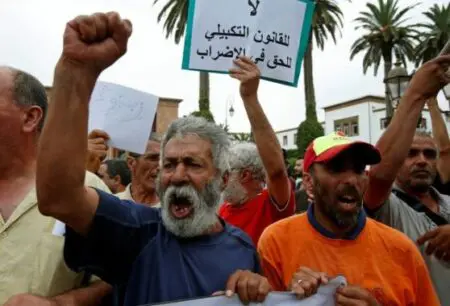 الإضراب العام ..هل تُحرق النقابات آخر أوراقها في مواجهة الحكومة؟