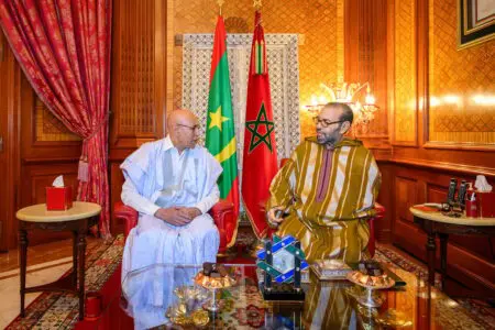جون أفريك: في موريتانيا.. التنافس بين المغرب والجزائر يمتد أيضًا إلى المجال الاقتصادي