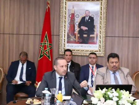 مجلس المستشارين يصادق بالإجماع على مشروع قانون يتعلق بمدونة الأدوية والصيدلة